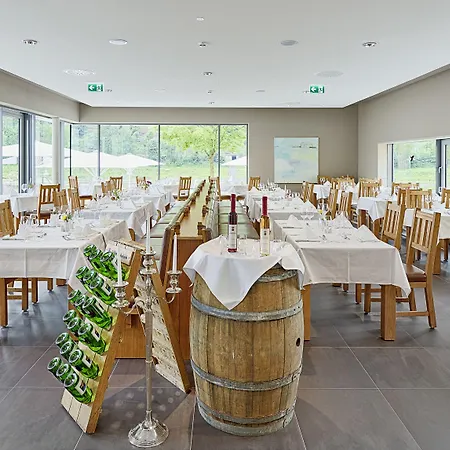 ホテル Elbresidenz An Der Therme