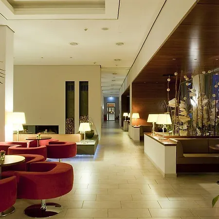 ホテル Elbresidenz An Der Therme 5*