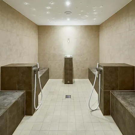 ホテル Elbresidenz An Der Therme バート・シャンダウ