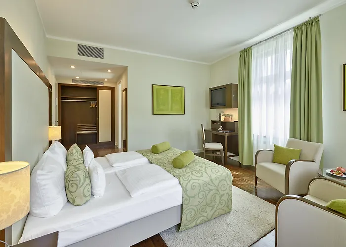 فندق Elbresidenz An Der Therme 5*