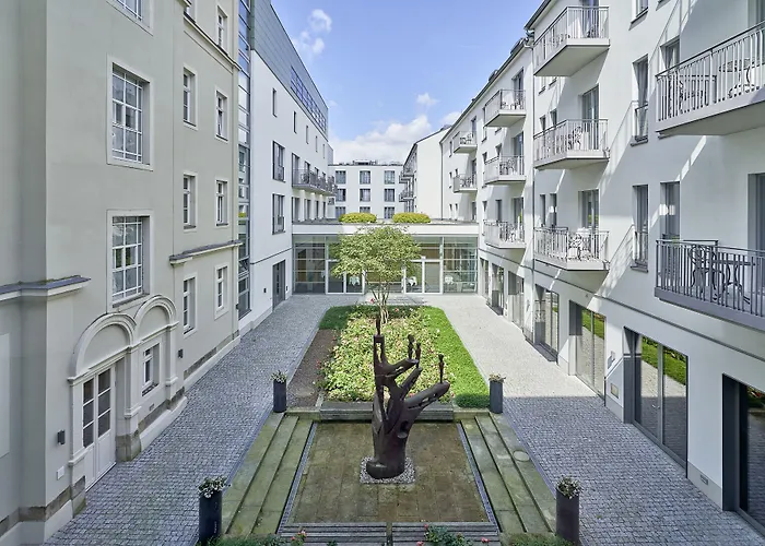 فندق Elbresidenz An Der Therme باد سشاندو